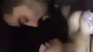 جنس عربي xxx جامد: ركوب عميق وهزات عنيفة