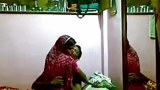 تتناك بعصايه زب صناعي