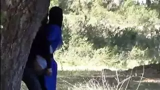 مدلكة عارية تفرغ سوائلها على قضيبي بعد اختراق عميق